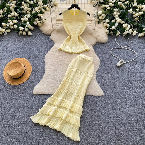 Irena knit skirt set
