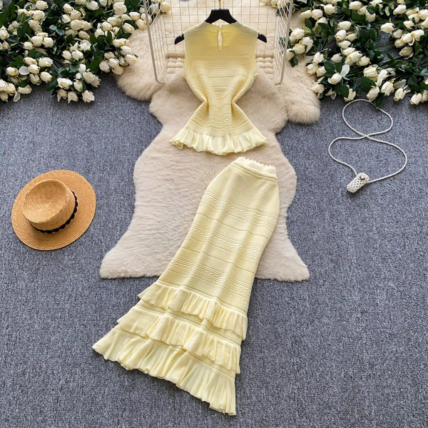 Irena knit skirt set