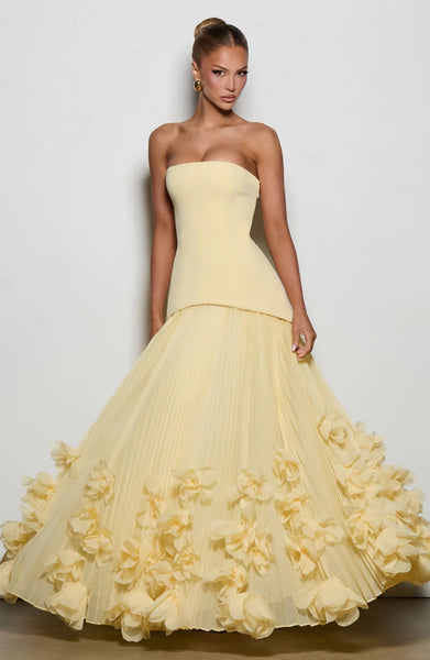 Chiasoka strapless skirt set
