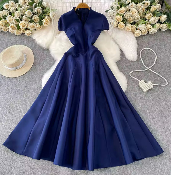 Ryleigh Midi Dress