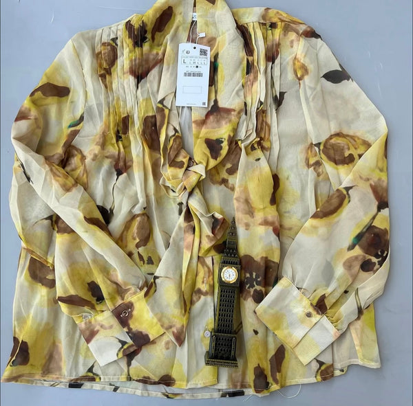 Klarissa semi-sheer floral blouse