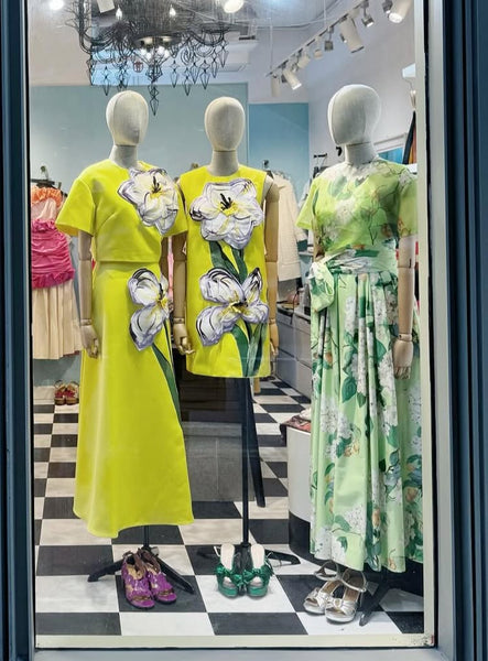 Ninnette 3D flower dress