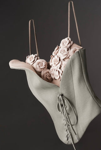 Nayna flower side top