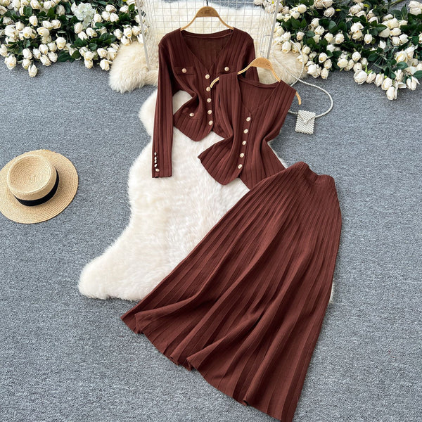 Uzoma knitted skirt set