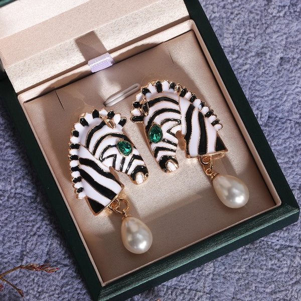 Zebra Pearl drop earrings