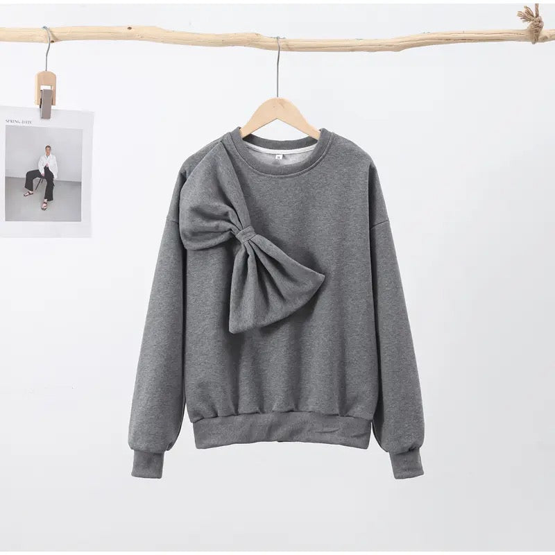 Daesha Bow sweater