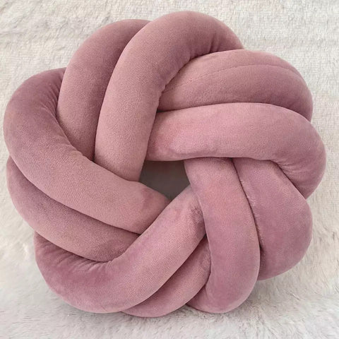 Spherical Knot Cushion