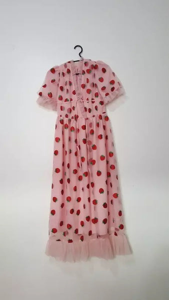 Skylar Strawberry lace dress