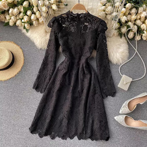 Gee lace dress